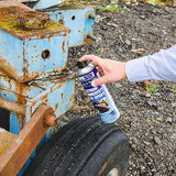 Extrem Schmierfett Plus Spray an Maschine